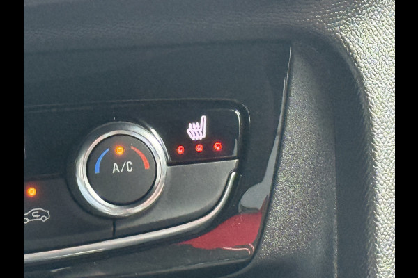 Opel CORSA-E BWJ 10-2020 | GS Line 136PK 50 kWh | PANO DAK | CAMERA A | CLIMA | NAVI | SPORTSTOELEN | CARPLAY | PDC 2X
