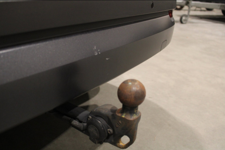 Škoda Karoq 1.5 TSI ACT Sportline Business Pano/Camera/Trekhaak enz Prijs is rijklaar incl bovag