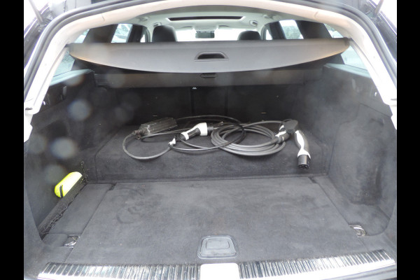 Mercedes-Benz E-Klasse Estate 300 e Business Solution Luxury