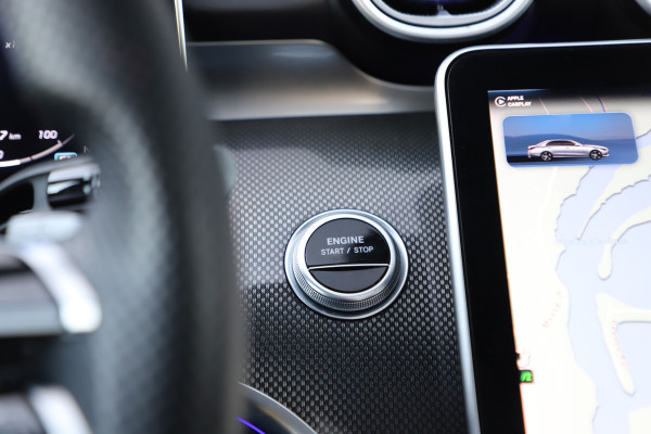 Mercedes-Benz C-Klasse 300e AMG | 313PK | Head-up | Keyless-go | Pano | Sfeerverlichting | Digital-light | Leder | Memory | Stoelverw. | 2022.