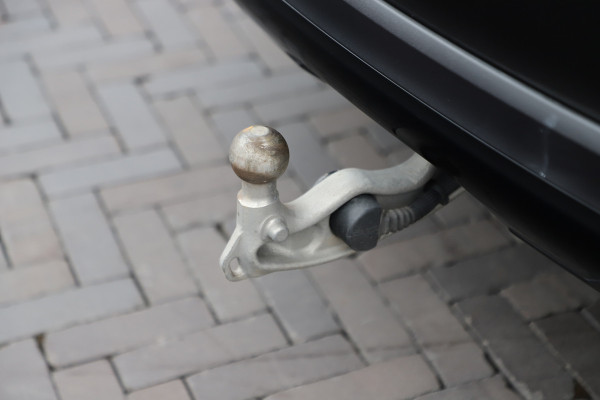 Mercedes-Benz GLE 350de AMG 4-Matic | 320PK | Luchtvering | Pano | Keyless-go | Burmester | Multibeam | Air-balance | Trekhaak | 2021.