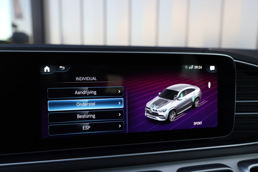 Mercedes-Benz GLE Coupé 350e AMG | 333PK | Luchtvering | Head-up | Keyless-go | Burmester | Sfeerverlichting | Pano | Distronic+ | 2021.