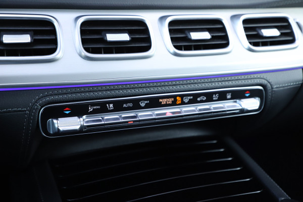 Mercedes-Benz GLE Coupé 350e AMG | 333PK | Luchtvering | Head-up | Keyless-go | Burmester | Sfeerverlichting | Pano | Distronic+ | 2021.