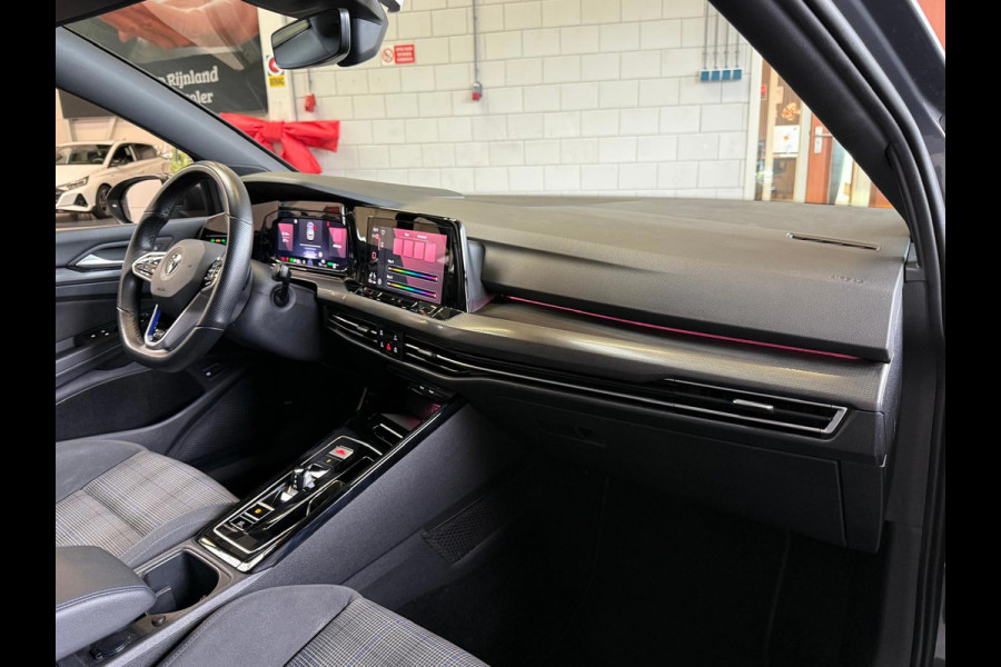 Volkswagen Golf 1.4 eHybrid GTE IQ Light Navi Soel/Stuur verwarming 1 Jaar Bovag garantie