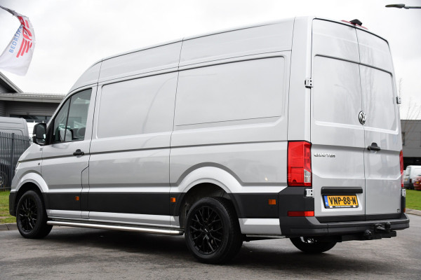 Volkswagen Crafter 35 2.0 TDI L3H3 Highline PB Edition Full Options! Adaptieve Cruise, Carplay, LED, Leder, Stoelwarming, Trekhaak, Multimedia, Uniek!