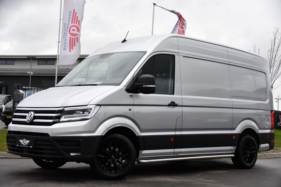 Volkswagen Crafter 35 2.0 TDI L3H3 Highline PB Edition Full Options! Adaptieve Cruise, Carplay, LED, Leder, Stoelwarming, Trekhaak, Multimedia, Uniek!