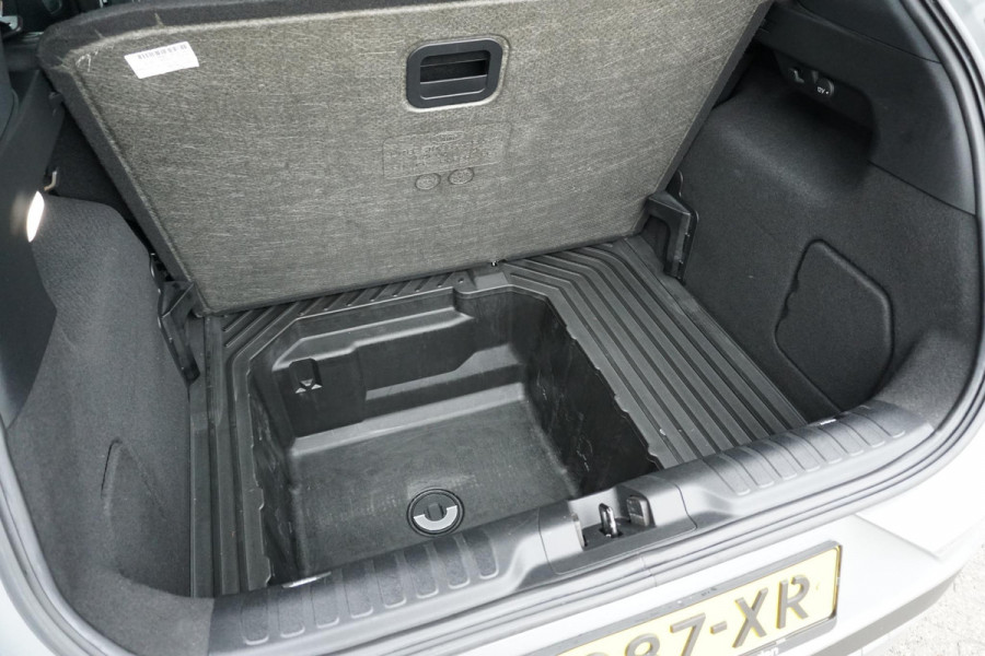 Ford Puma 1.0 EcoBoost Hybrid Titanium X + STOELMASSAGE / WINTERPAKKET / APPLE CARPLAY