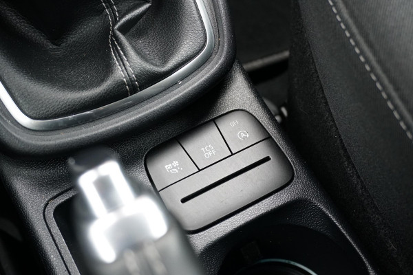 Ford Puma 1.0 EcoBoost Hybrid Titanium X + STOELMASSAGE / WINTERPAKKET / APPLE CARPLAY