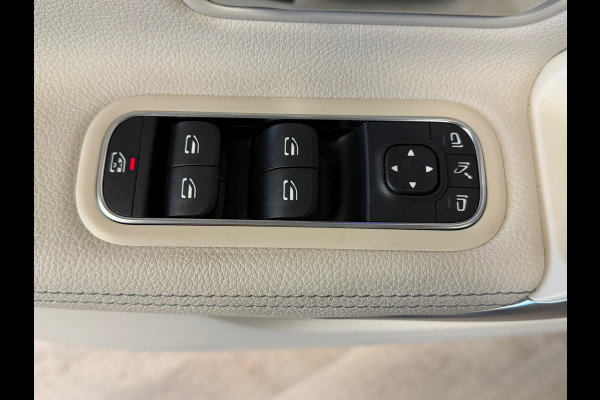 Mercedes-Benz A-Klasse 250e PLUG-IN Business Luxury AUT. PANORAMADAK CAMERA CRUISE SFEERVERLICHTING KEYLESS-GO STOELVERWARMING
