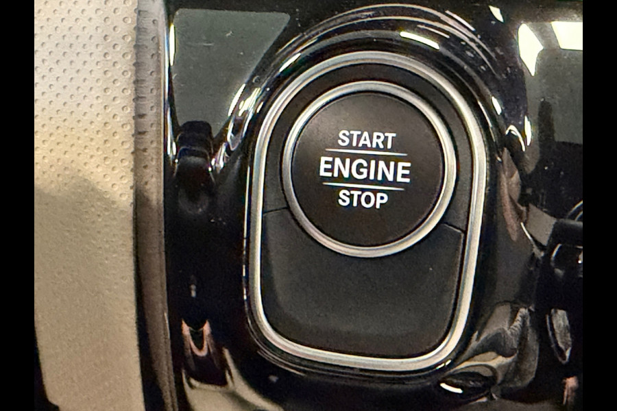 Mercedes-Benz A-Klasse 250e PLUG-IN Business Luxury AUT. PANORAMADAK CAMERA CRUISE SFEERVERLICHTING KEYLESS-GO STOELVERWARMING