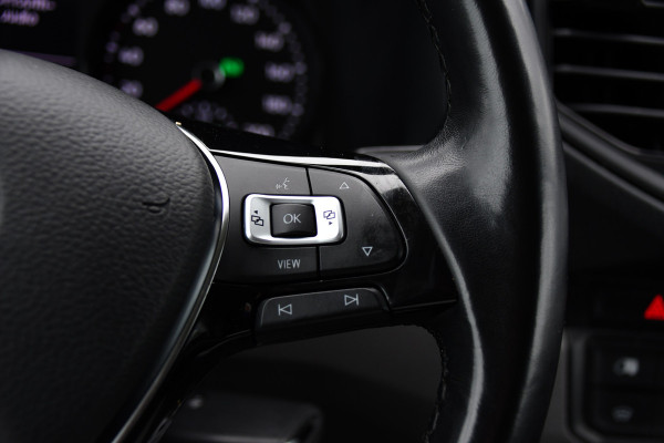 Volkswagen Crafter 35 2.0 TDI L3H2 Highline PB Edition Adaptieve Cruise, Camera, Carplay, Clima, LED, Stoelverwarming, Multimedia, Sensoren, Uniek!