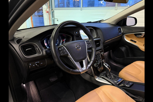 Volvo V40 Cross Country 1.5 T3 Polar+ Luxury Pano Stoel Verwarming 1 jaar bovag garantie