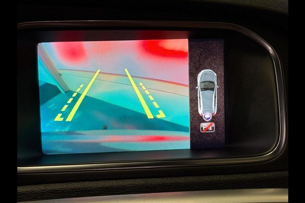 Volvo V40 Cross Country 1.5 T3 Polar+ Luxury Pano Stoel Verwarming 1 jaar bovag garantie