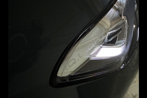 Volkswagen T-Roc 1.5 TSI R-Line Business+ Pano|IQ|Keyles|Cam