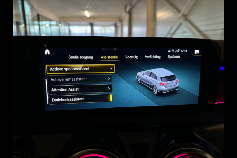 Mercedes-Benz A-Klasse 250 e AMG Pano|Sfeer|Night|Camera