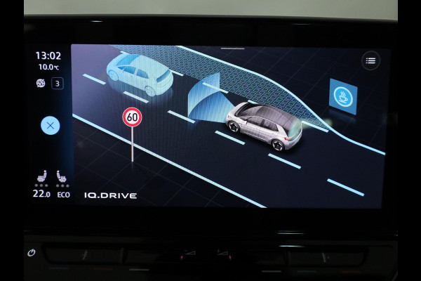 Volkswagen ID.3 First 58 kWh 93% SOH | 204 pk | Navigatie | Parkeersensoren | Adaptieve cruise control | Stoelverwarming | Apple Carplay/Android Auto |