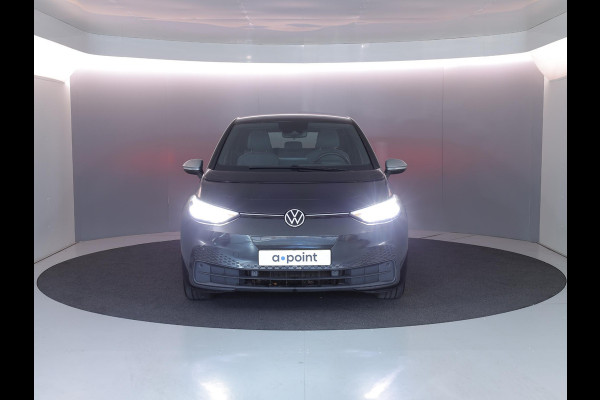 Volkswagen ID.3 First 58 kWh 93% SOH | 204 pk | Navigatie | Parkeersensoren | Adaptieve cruise control | Stoelverwarming | Apple Carplay/Android Auto |