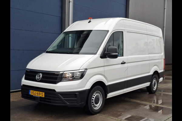 Volkswagen Crafter 35 2.0 TDI L3H3 Highline AUTOMAAT / STANDKACHEL / TREKHAAK / CARPLAY / NAVI