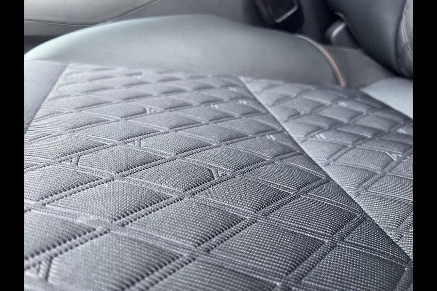 MG MG3 1.5 Hybrid+ Luxury 195pk | Trekhaak | Navigatie | Apple Carplay/Android auto