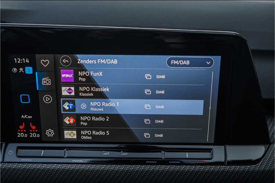 Volkswagen Golf 2.0 TSI R 4Motion Pano Performance Akra H&K ACC Camera Stuur & Stoelverw