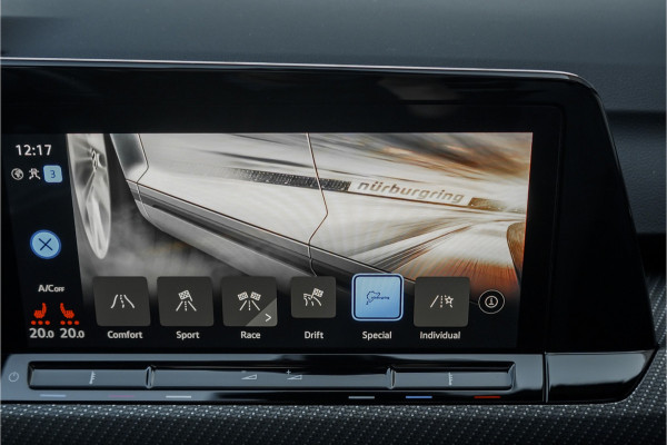 Volkswagen Golf 2.0 TSI R 4Motion Pano Performance Akra H&K ACC Camera Stuur & Stoelverw