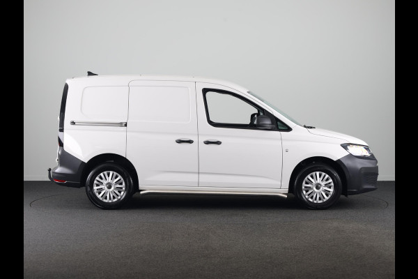 Volkswagen Caddy Cargo 2.0 TDI Comfort 102 pk | Verlengde garantie | Navigatie via App | Trekhaak | Parkeersensoren achter | Cruise control |