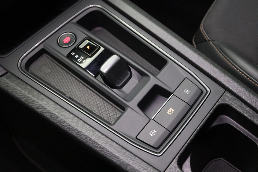 CUPRA Formentor 1.4 TSI e-Hybrid Essential, Adap. Cruise Control, Keyless, Navigatie