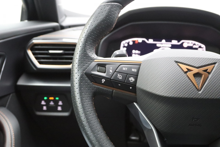 CUPRA Formentor 1.4 TSI e-Hybrid Essential, Adap. Cruise Control, Keyless, Navigatie