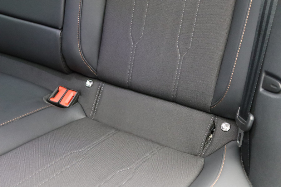 CUPRA Formentor 1.4 TSI e-Hybrid Essential, Adap. Cruise Control, Keyless, Navigatie