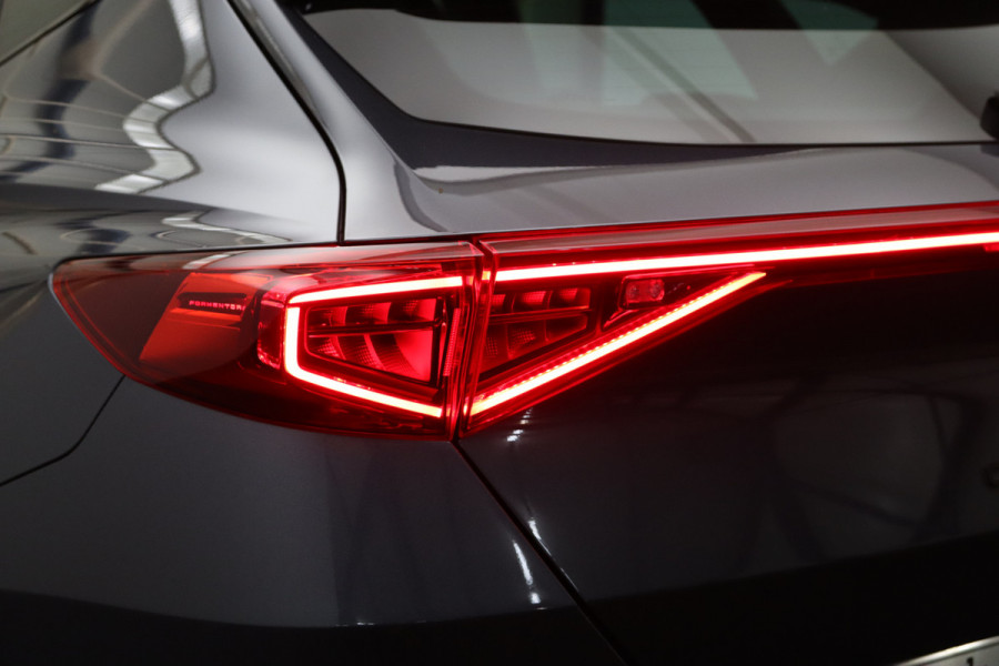 CUPRA Formentor 1.4 TSI e-Hybrid Essential, Adap. Cruise Control, Keyless, Navigatie