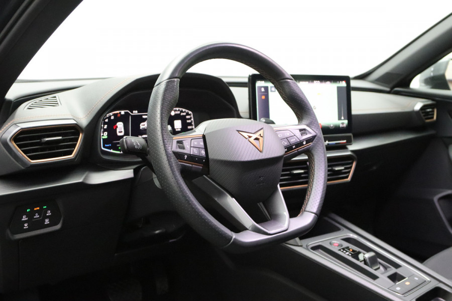 CUPRA Formentor 1.4 TSI e-Hybrid Essential, Adap. Cruise Control, Keyless, Navigatie