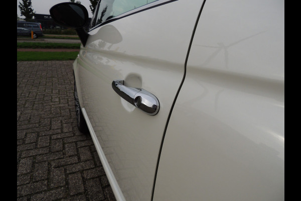 Fiat 500 TwinAir Turbo Lounge 81PK | 16" velgen | Navigatie | Cruise Controle | Parkeersensoren