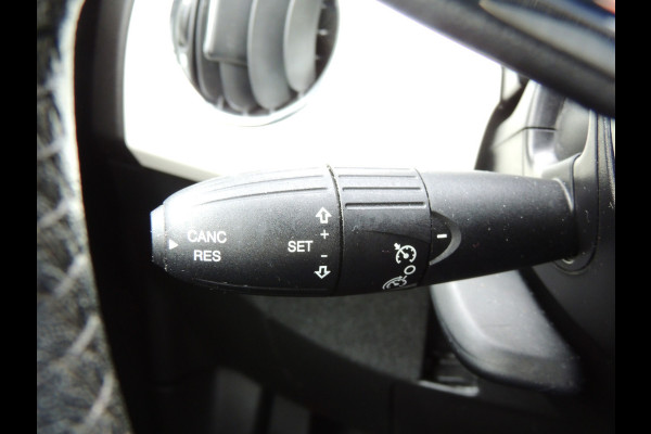 Fiat 500 TwinAir Turbo Lounge 81PK | 16" velgen | Navigatie | Cruise Controle | Parkeersensoren