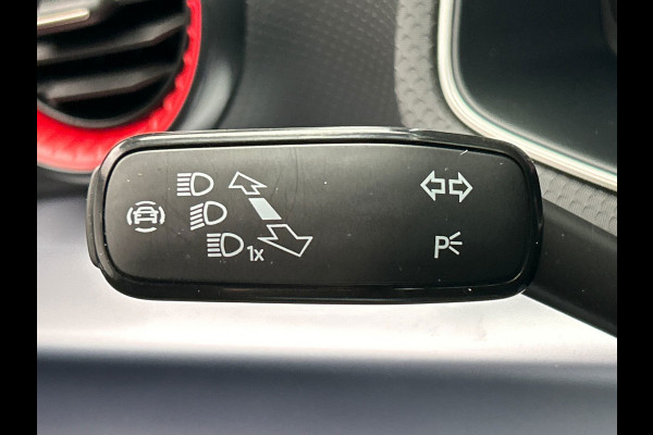 Seat Arona 1.0 TSI FR Business Intense Adaptieve Cruise Control Keyless Carplay Camera Lane assist