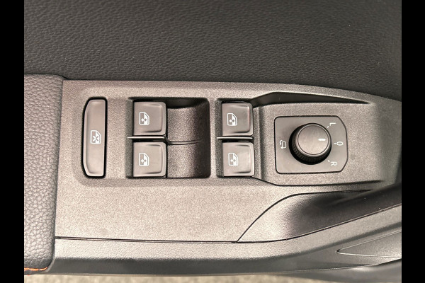 Seat Arona 1.0 TSI FR Business Intense Adaptieve Cruise Control Keyless Carplay Camera Lane assist