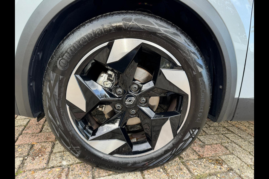 Renault Captur TCe 90 Techno Nieuw model! / Camera / P-sensoren / AppleCarPlay & Android Auto / Speciale kleur