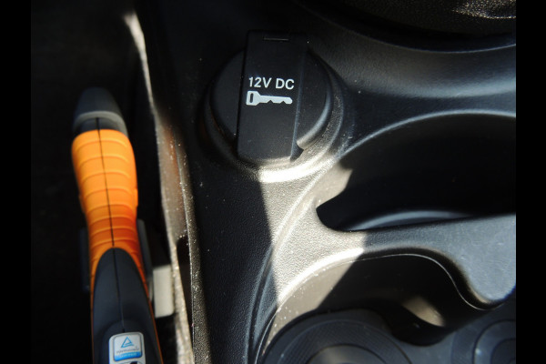 Fiat 500 TwinAir Turbo Lounge 81PK | 16" velgen | Navigatie | Cruise Controle | Parkeersensoren