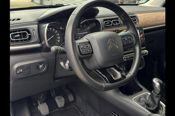 Citroën C3 1.2 PureTech Shine - Navigatie / Apple CarPlay I Airco I PDC I LED I Sport velgen I Veiligheids pakket I Dealer onderh.