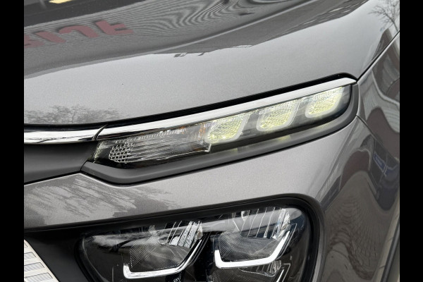 Citroën C3 1.2 PureTech Shine - Navigatie / Apple CarPlay I Airco I PDC I LED I Sport velgen I Veiligheids pakket I Dealer onderh.