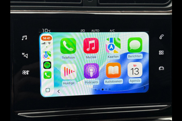 Citroën C3 1.2 PureTech Shine - Navigatie / Apple CarPlay I Airco I PDC I LED I Sport velgen I Veiligheids pakket I Dealer onderh.