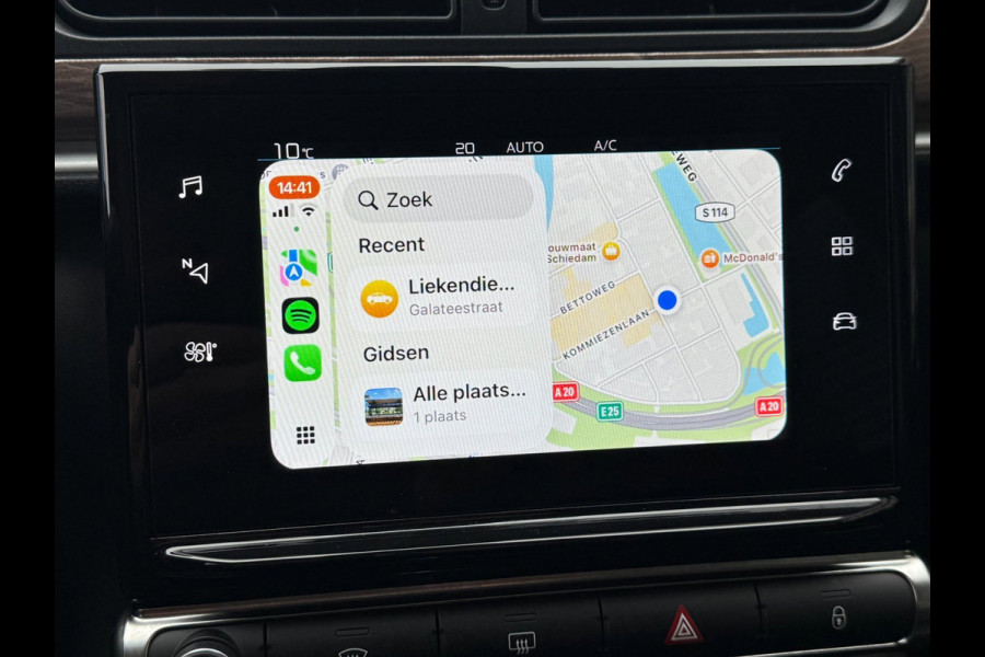 Citroën C3 1.2 PureTech Shine - Navigatie / Apple CarPlay I Airco I PDC I LED I Sport velgen I Veiligheids pakket I Dealer onderh.