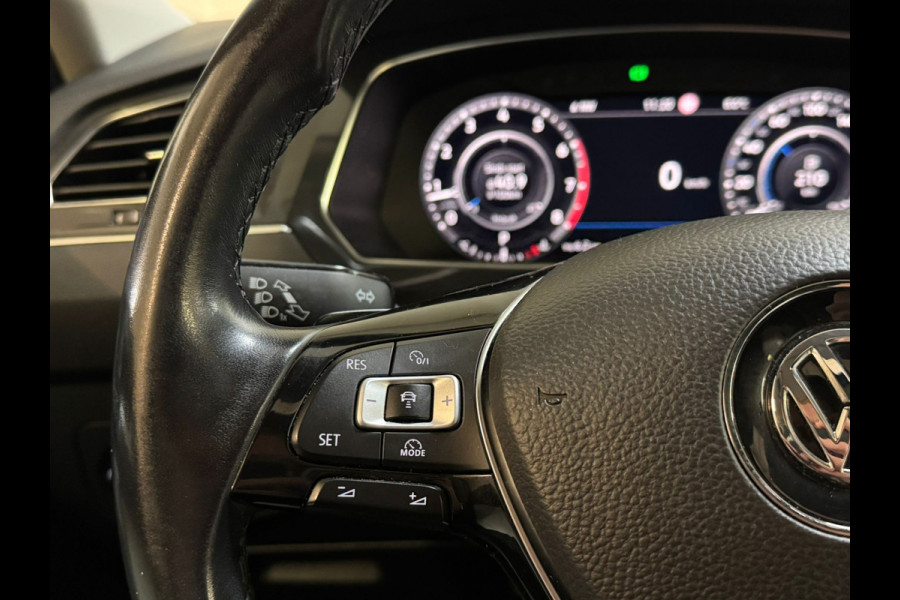 Volkswagen Tiguan Allspace 1.4 TSI 150PK DSG COMFORTLINE BUSINESS VIRTUAL/NAVI/CAMERA/PANORAMADAK