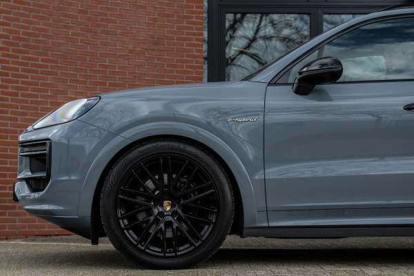 Porsche Cayenne 3.0 E-Hybrid Sport-Design Sportuitlaat Nwpr. 176k