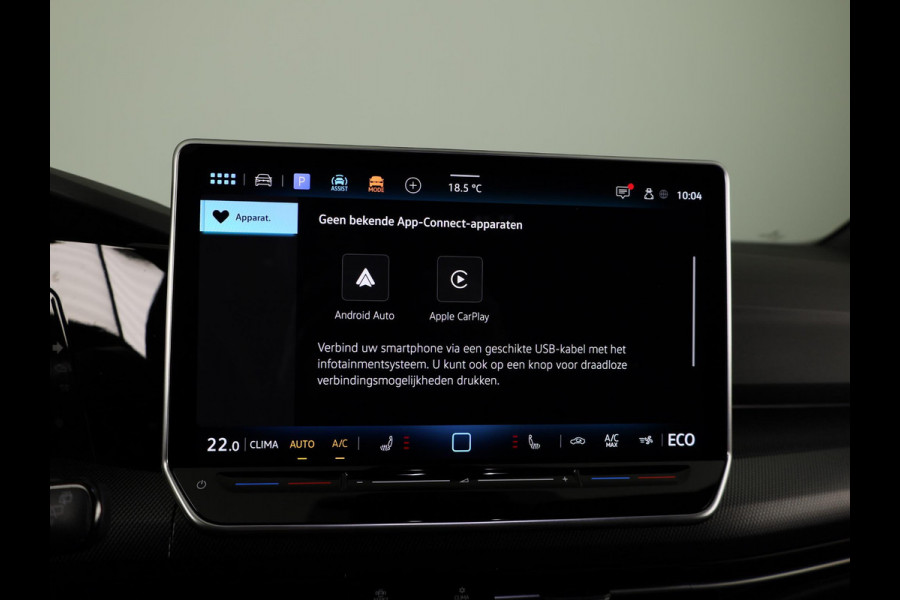 Volkswagen Golf 1.5 eHybrid GTE 272 pk Automaat (DSG) | Verlengde garantie | Navigatie | Trekhaak (wegklapbaar) | Parkeersensoren | Achteruitrijcamera | Stoelverwarming | Head-up display |