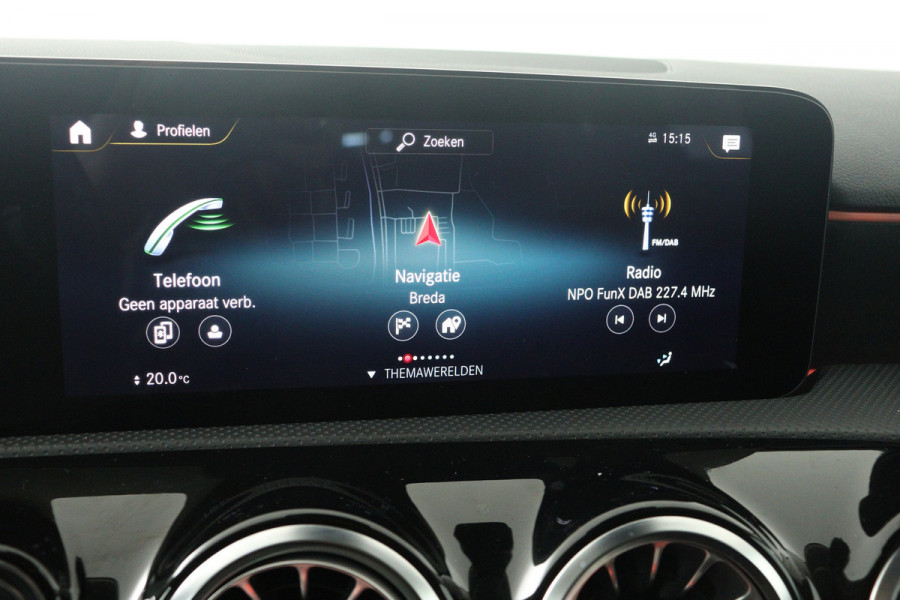 Mercedes-Benz A-Klasse 250 e Premium Plus (STOELVERWARMING, SFEERVERLICHTING, CAMERA, NAVIGATIE, CRUISE CONTROL)