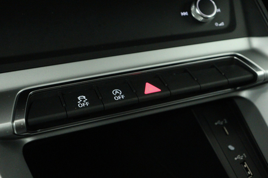 Audi Q3 35 TFSI Advanced Pro Line Plus (CAMERA, STOELVERWARMING, DIGITALE COCKPIT, LANE-ASSIST, CRUISE ADAPTIEF)