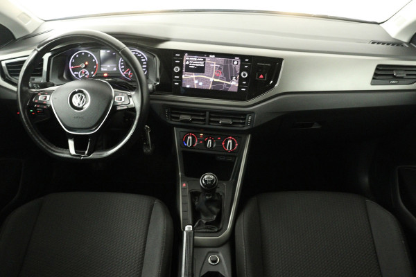 Volkswagen Polo 1.0 TSI Highline (CRUISE CONTROL ADAPTIEF, NAVIGATIE, CARPLAY)