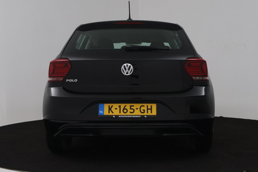 Volkswagen Polo 1.0 TSI Highline (CRUISE CONTROL ADAPTIEF, NAVIGATIE, CARPLAY)