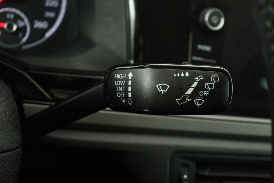 Volkswagen Polo 1.0 TSI Highline (CRUISE CONTROL ADAPTIEF, NAVIGATIE, CARPLAY)