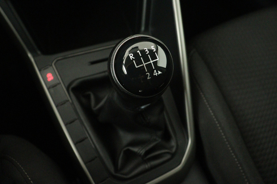 Volkswagen Polo 1.0 TSI Highline (CRUISE CONTROL ADAPTIEF, NAVIGATIE, CARPLAY)